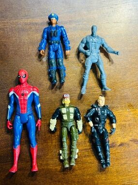 Action Figure Mixed Lot Colleciton Gi Joe Brian Deegan Spider man Vintage